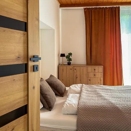 Katowa - Z Sauna I Balia Porąbka