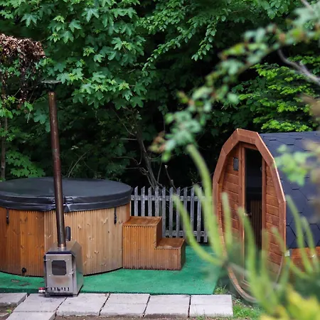 Katowa - Z Sauna I Balia